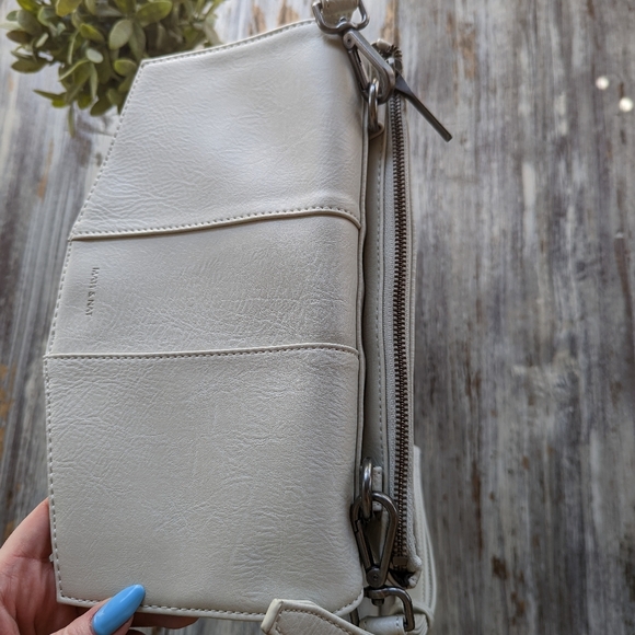 Matt & Nat Hamel Vegan Leather Bag in White - Picture 8 of 10